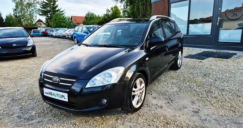 Kia Ceed cena 16500 przebieg: 231000, rok produkcji 2008 z Sobótka małe 631